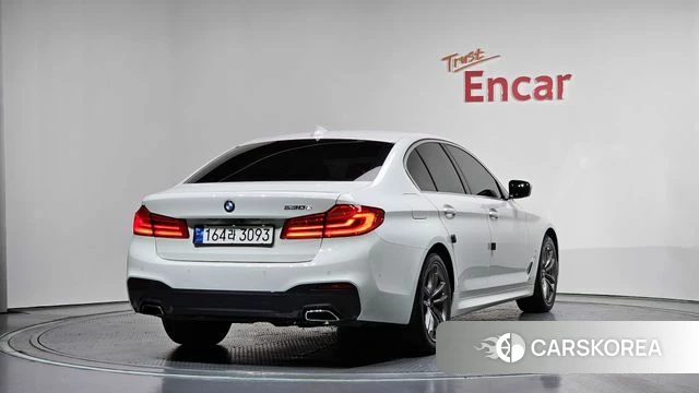BMW 5 Series (G30) id 4435032 из Кореи 12