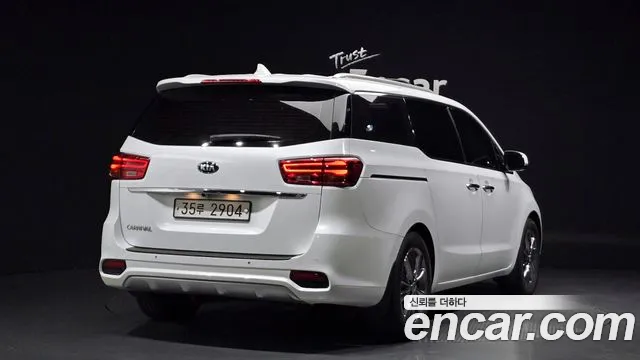 Kia The New Carnival id 2797969 из Кореи 12