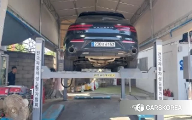 Genesis GV70 2022 Черный из Кореи, фото 2