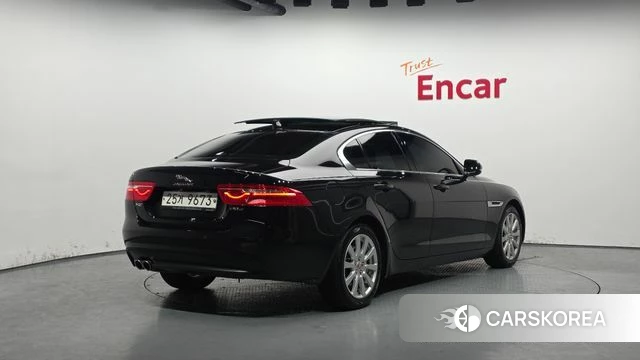 Jaguar XE id 3801560 из Кореи 12
