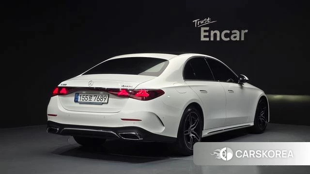Mercedes-Benz E-Class W214 id 4792297 из Кореи 12