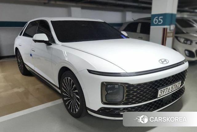 Hyundai Grandeur Hybrid (GN7) 2023 Белый из Кореи, фото 2