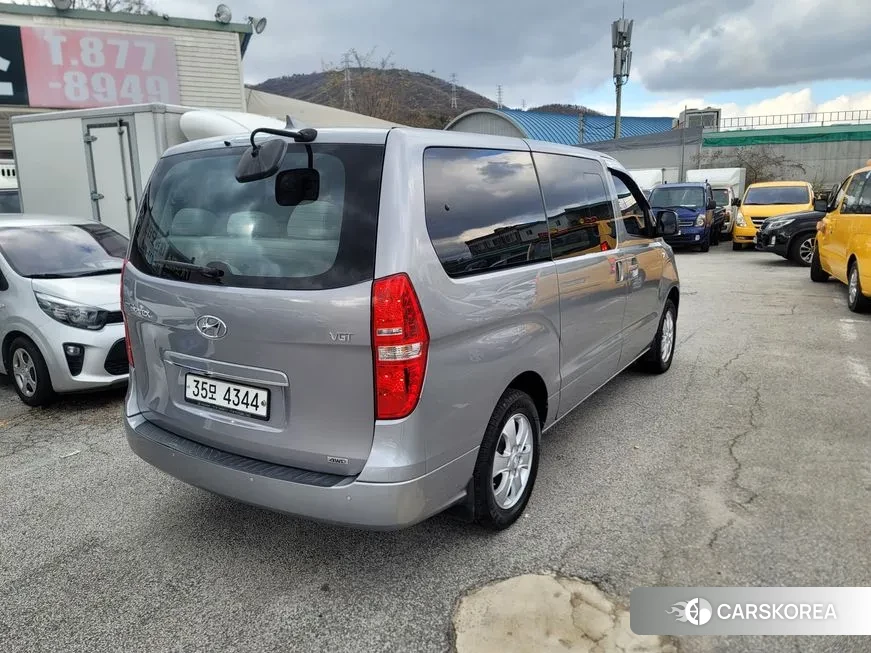 Hyundai The New Grand Starex id 1625655 из Кореи 12