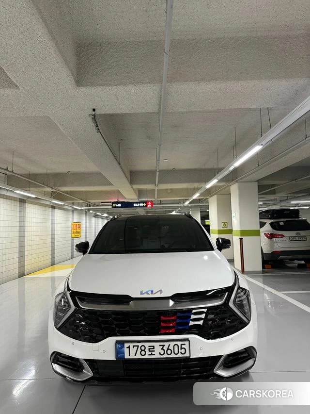 Kia Sportage 5th Generation Hybrid 2024 Белый из Кореи, фото 4