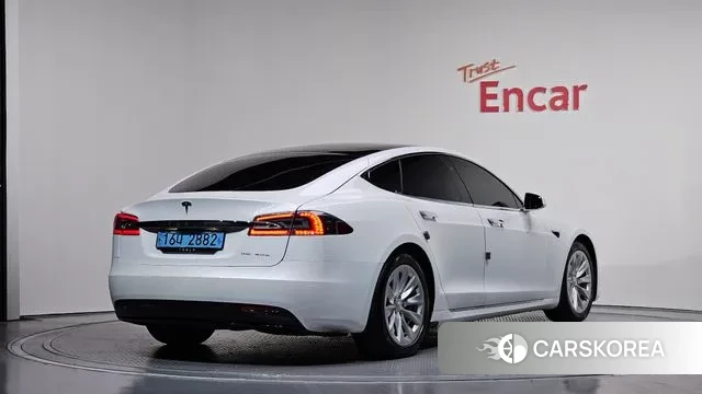 Tesla Model S id 3422423 из Кореи 12