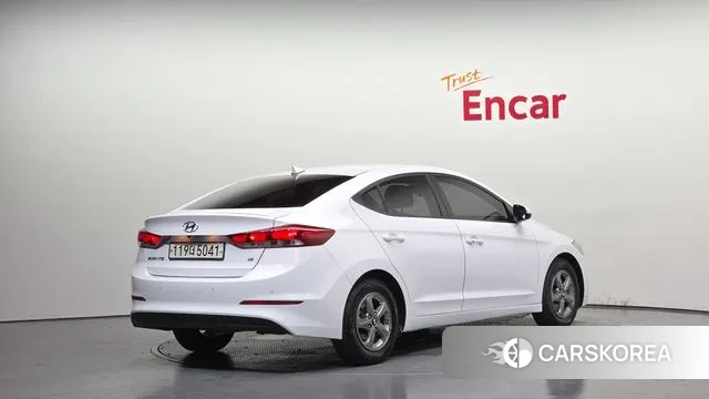 Hyundai Avante AD id 3013977 из Кореи 12