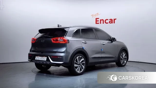 Kia Niro id 3677660 из Кореи 12