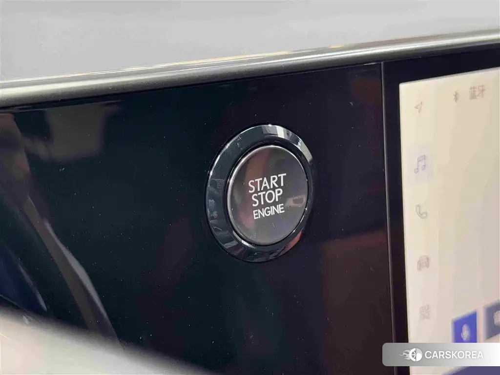 Lexus NX id 4628303 из Китая 12