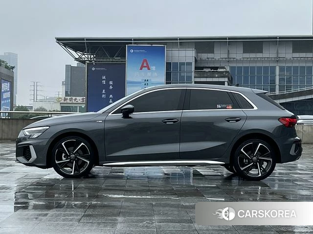 Audi A3 id 4236324 из Китая 12