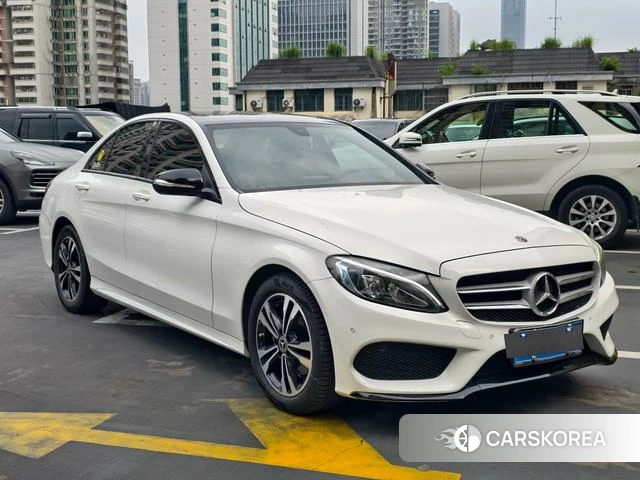 Mercedes-Benz Class C 2018 Белый из Китая, фото 2
