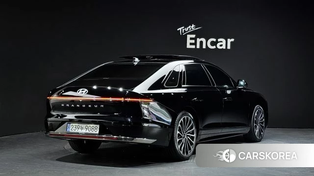 Hyundai Grandeur Hybrid (GN7) id 4432659 из Кореи 12