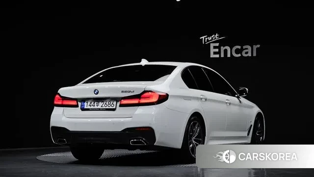 BMW 5 Series (G30) id 3426665 из Кореи 12