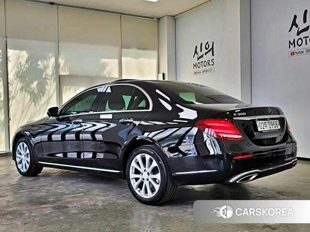 Mercedes-Benz E-Class W213 id 4615217 из Кореи 12
