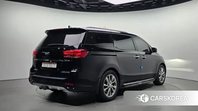 Kia The New Carnival id 3123114 из Кореи 12