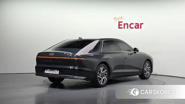Hyundai Grandeur Hybrid (GN7) id 4388298 из Кореи 12