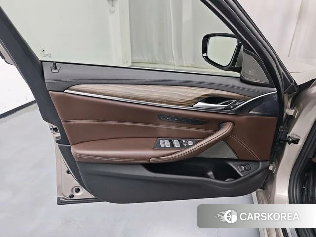 BMW 5 series id 4218206 из Китая 12