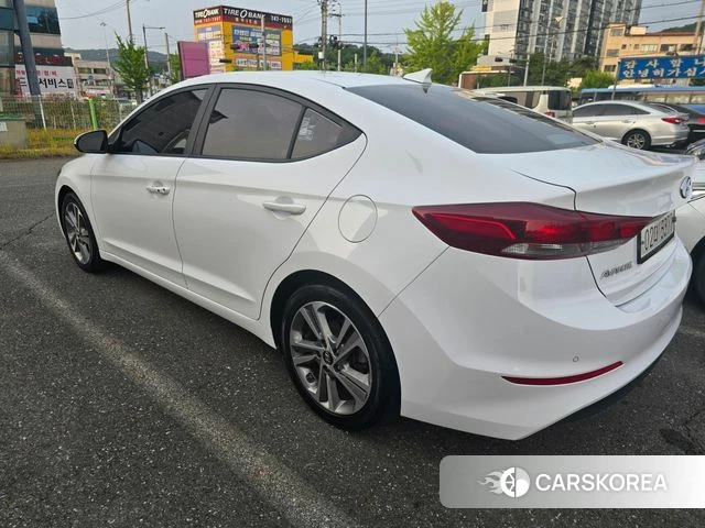 Hyundai Avante AD id 4582056 из Кореи 10