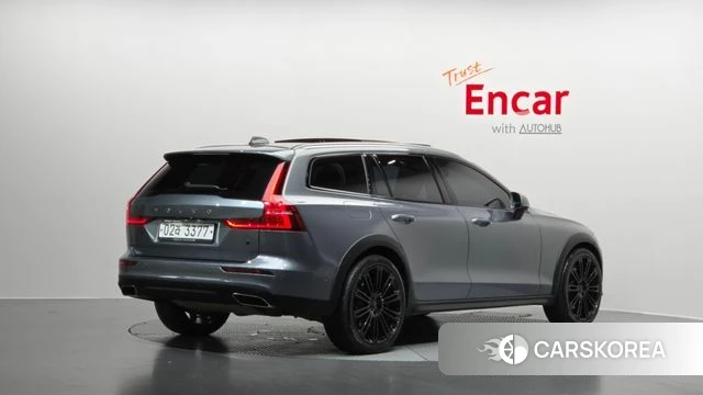Volvo V60 Cross-Country 2nd Generation id 4625988 из Кореи 12