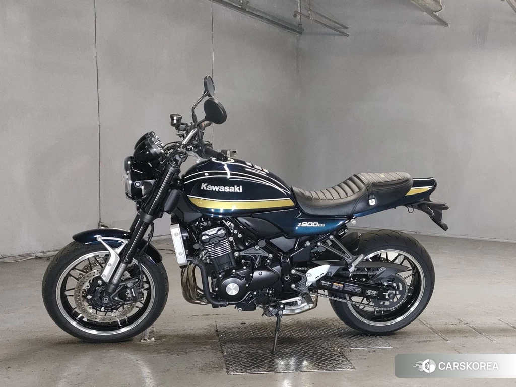 Проданный Kawasaki Z900RS 2022 из Японии