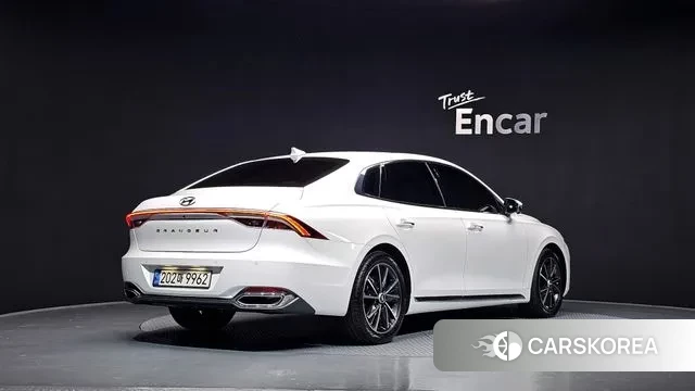 Hyundai The New Grandeur IG id 3349578 из Кореи 12