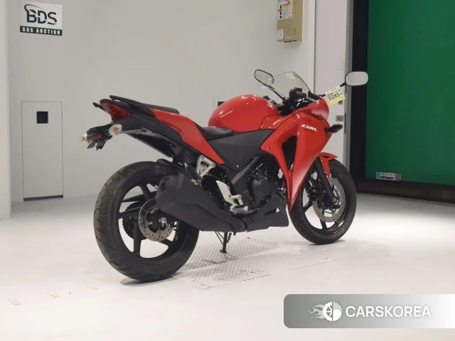 Проданный Honda CBR250R id 4175808 из Японии, фото 2