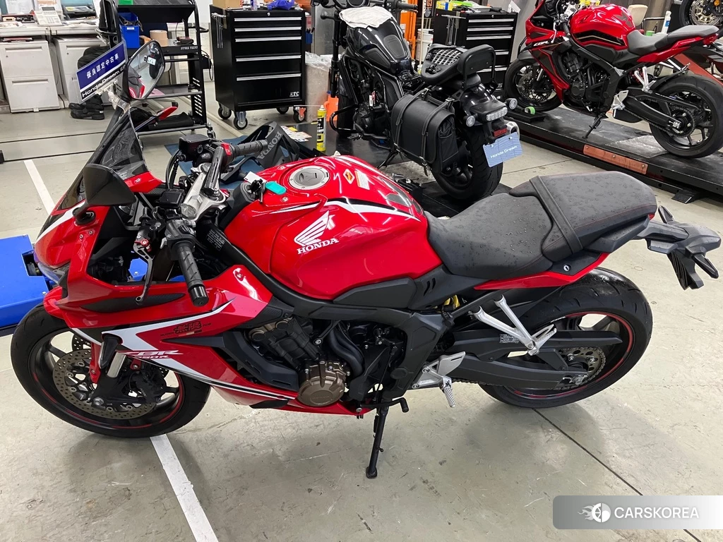 Проданный Honda CBR650R 2019 из Японии