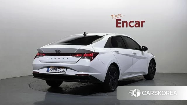 Hyundai Avante Hybrid (CN7) id 3871825 из Кореи 12