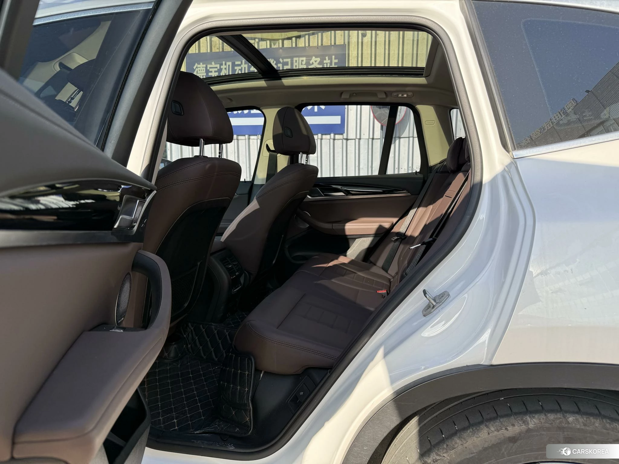 BMW iX3 id 4468130 из Китая 9