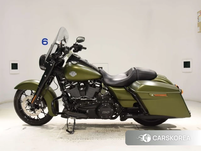Проданный Harley-Davidson Road King FLHRXS1870 2022 из Японии, фото 2