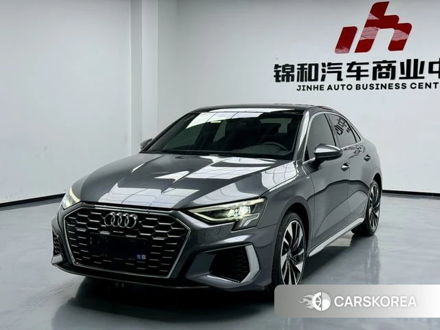 Audi A3 2023 Темно-серый из Китая, фото 6