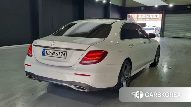 Mercedes-Benz E-Class W213 id 3612533 из Кореи 10