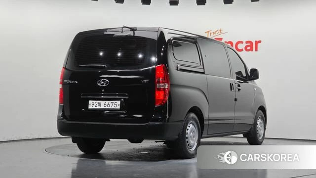 Hyundai The New Grand Starex id 4698963 из Кореи 12