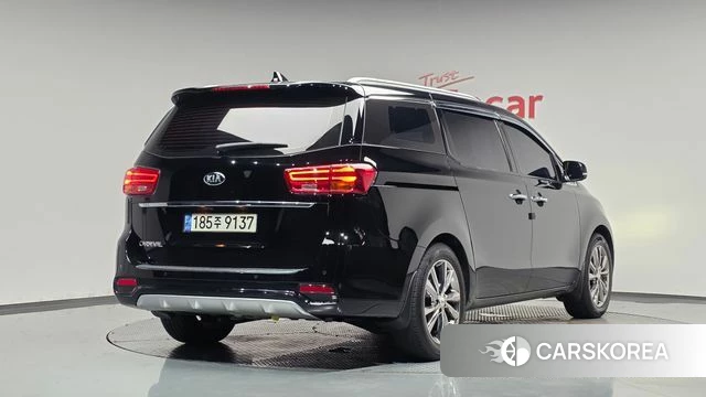 Kia The New Carnival id 4849773 из Кореи 12