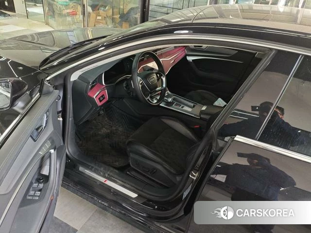 Audi A7L 2024 Черный из Китая, фото 3