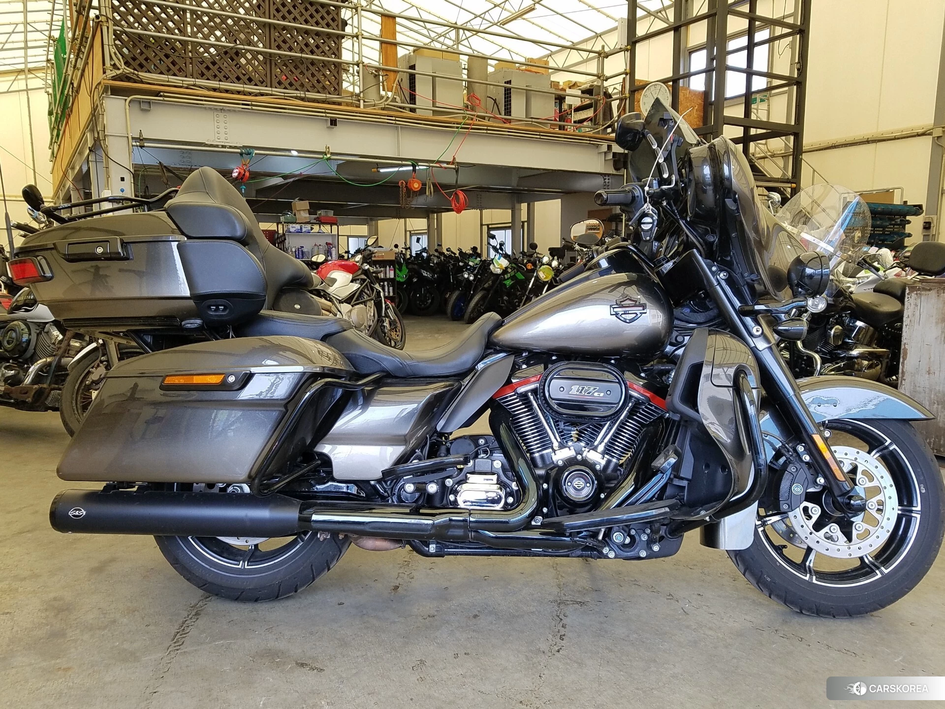 Проданный Harley-Davidson Electra Glide FLHTKSE1800 CVO 2018 из Японии