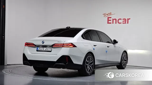 BMW 5 Series (G60) id 3441936 из Кореи 12