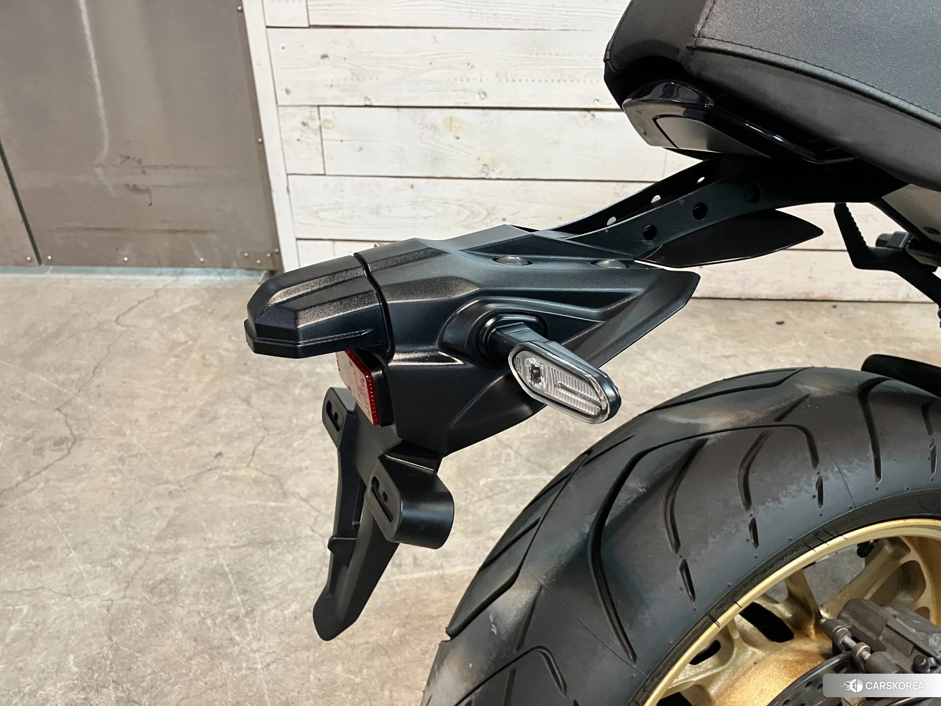 Проданный Yamaha XSR900 id 4347564 из Японии, фото 12