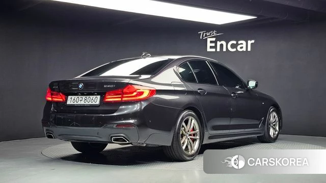 BMW 5 Series (G30) id 4402711 из Кореи 12