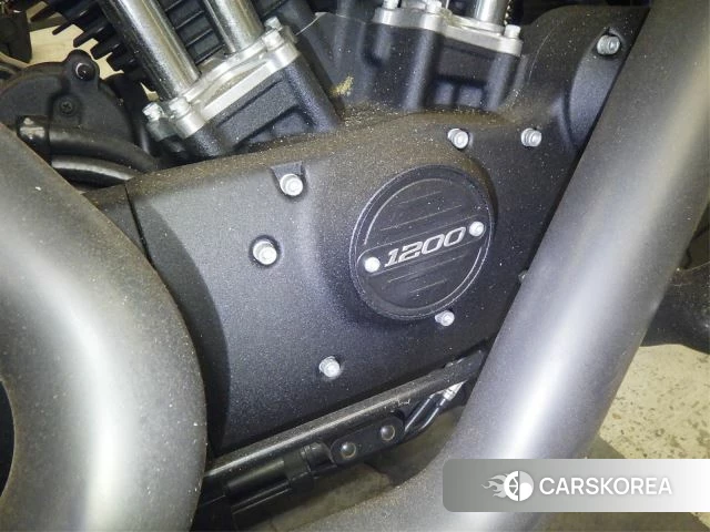 Engine photo