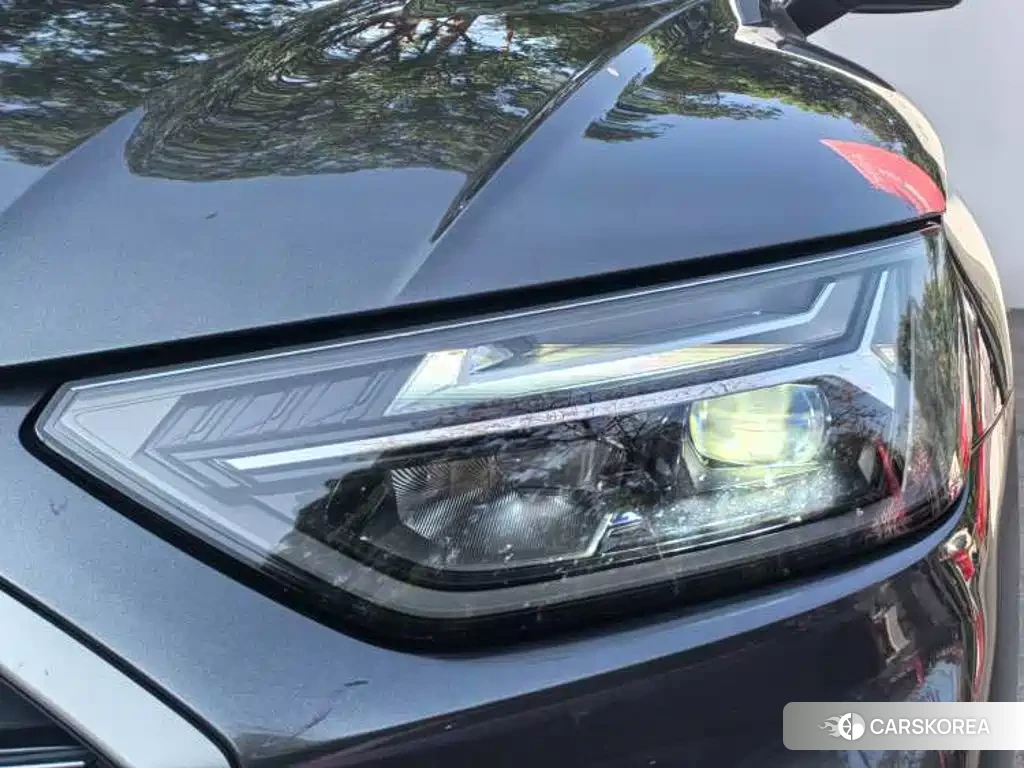 Audi Q5L id 4622447 из Китая 12