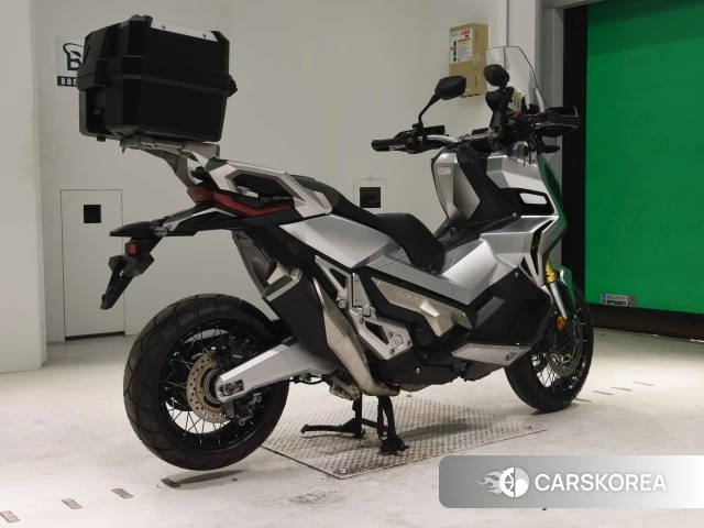 Проданный Honda X-ADV 750 2018 из Японии, фото 2
