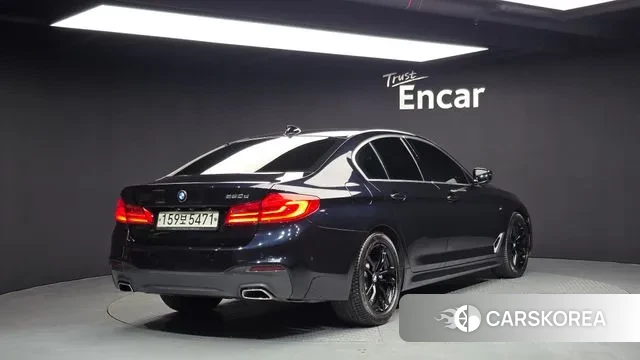 BMW 5 Series (G30) id 3616695 из Кореи 12