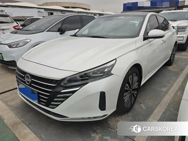Nissan Teana 2023 Белый из Китая, фото 2