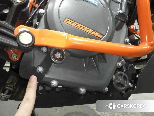 Engine photo