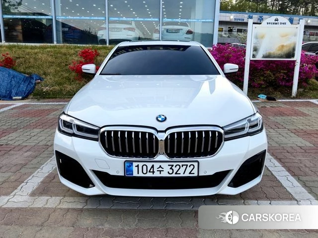 BMW 5 Series (G30) id 4186998 из Кореи 12