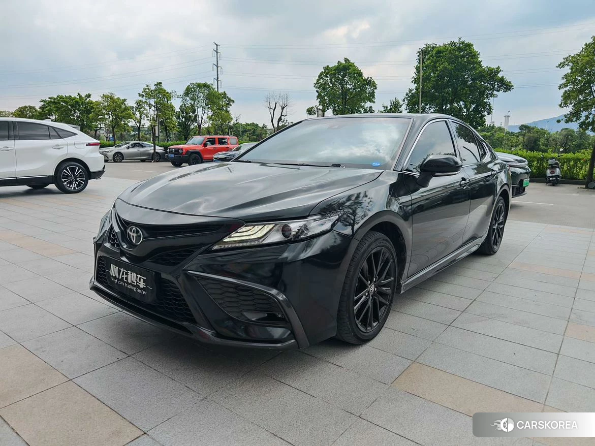 Toyota Camry 2022 Черный из Китая, фото 2