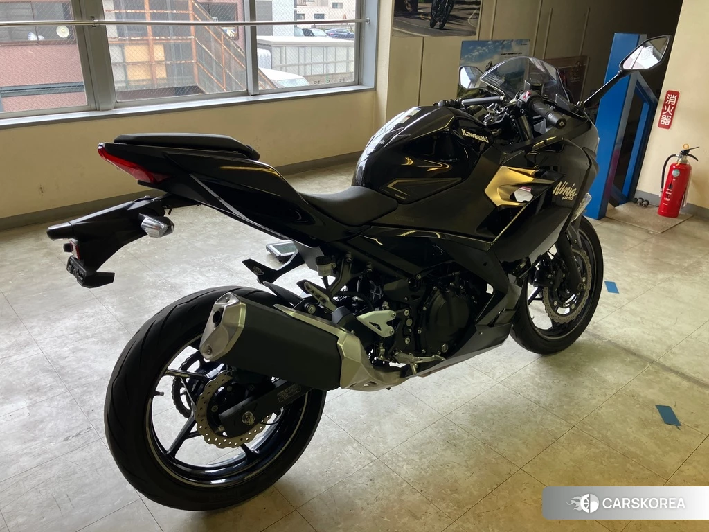 Проданный Kawasaki Ninja 400-2 2021 из Японии, фото 2