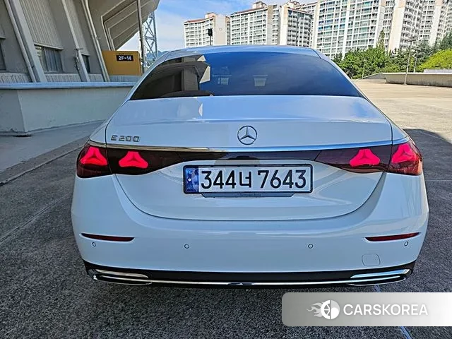 Mercedes-Benz E-Class W214 id 3200601 из Кореи 12