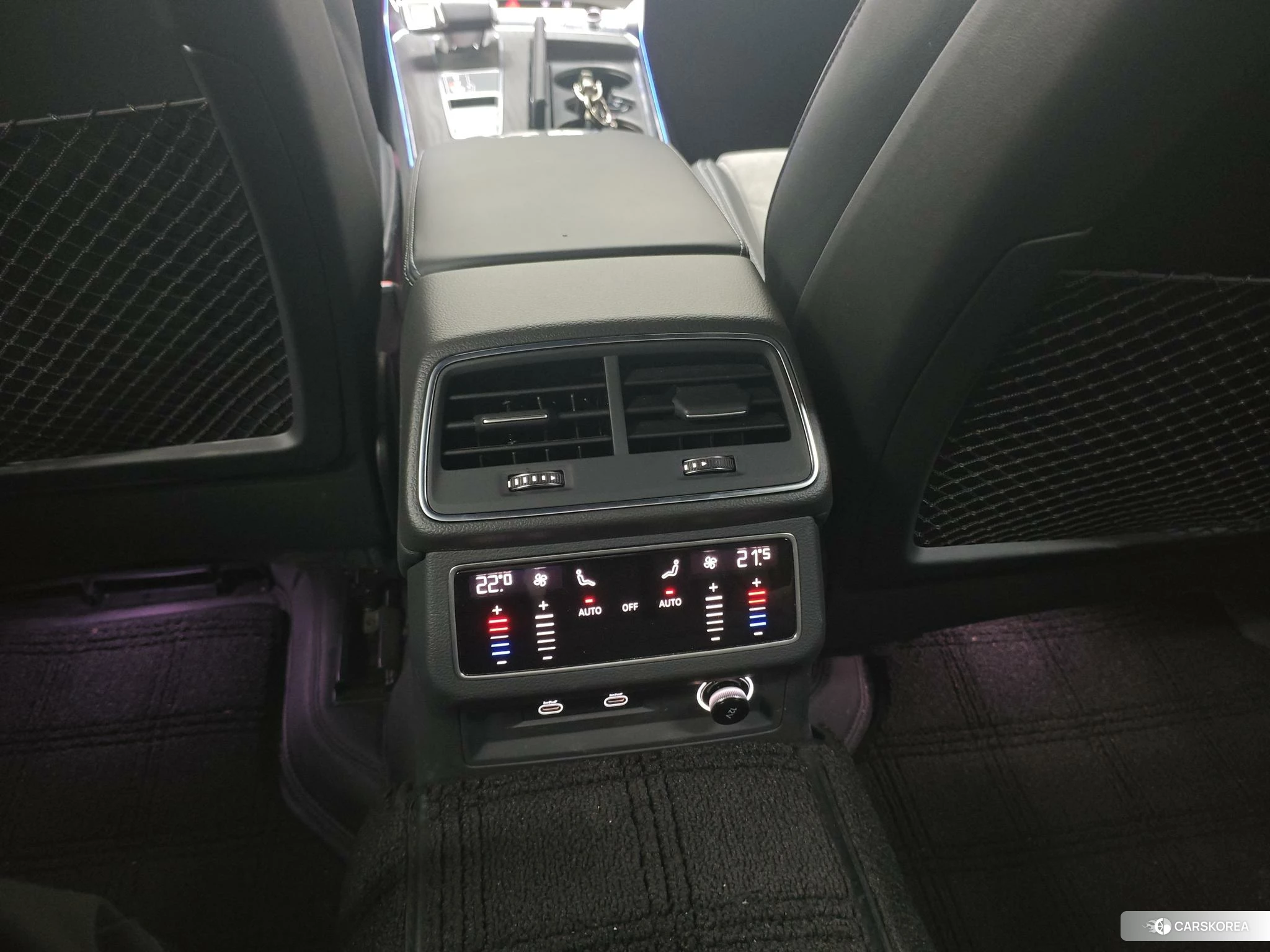 Audi A6L id 4479750 из Китая 9