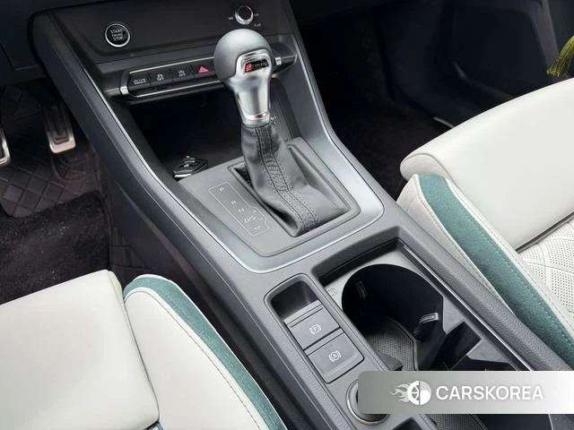 Audi Q3 2023 Синий из Китая, фото 4